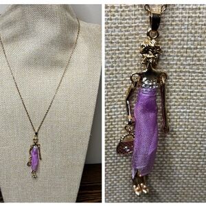 Fashion Lady Doll Pendant Necklace